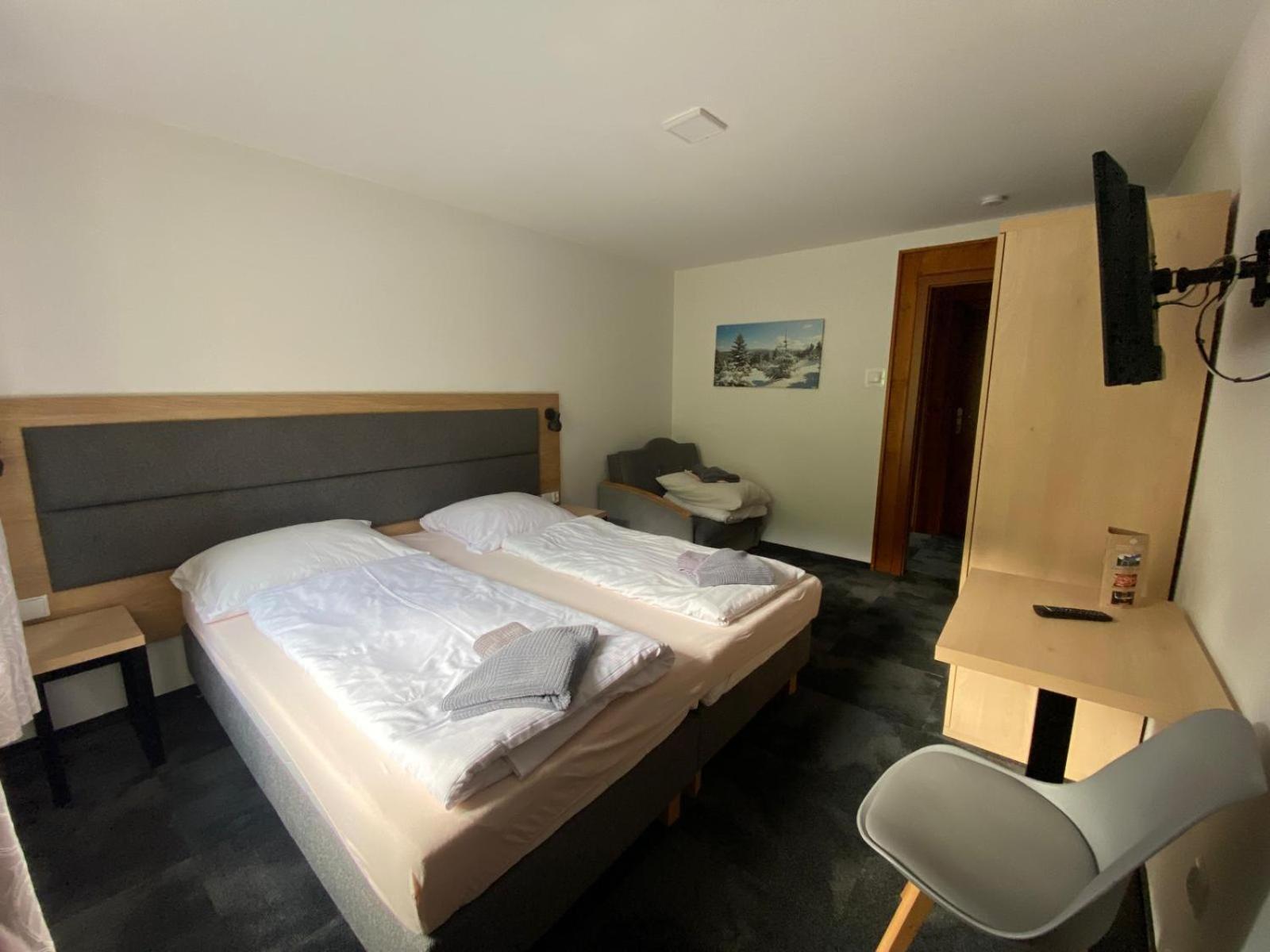 Pod Orlica Apartment Дужники Здрой Стая снимка